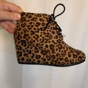 Soda Girl's 3 Leopard Wedge Shoes